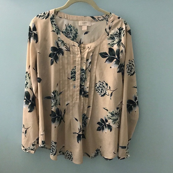 Blouse - Picture 1 of 4